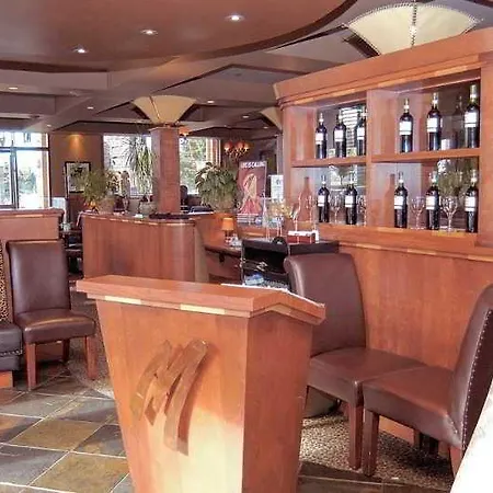 Sandman Hotel Vernon 